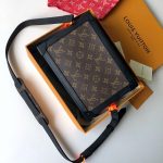 LOUIS VUITTON Soft Trunk