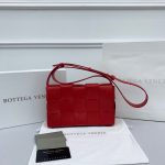 BOTTEGA VENETA Cassette