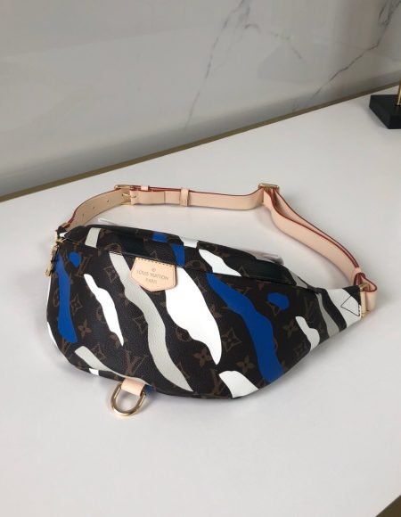 Louis Vuitton pocket