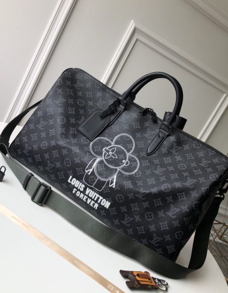 LOUIS VUITTON Keepall