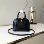 Louis Vuitton Alma BB