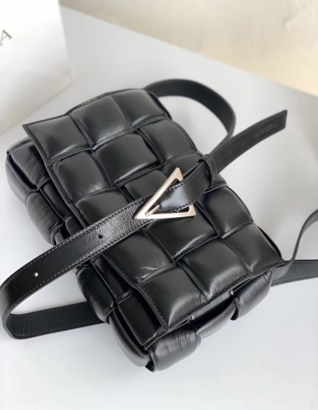 BOTTEGA VENETA PADDED CASSETTE BAG