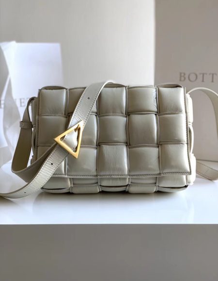 BOTTEGA VENETA PADDED CASSETTE BAG