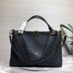 LOUIS VUITTON Tote MM