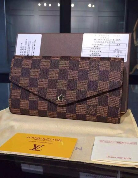 LOUIS VUITTON SARAH WALLET