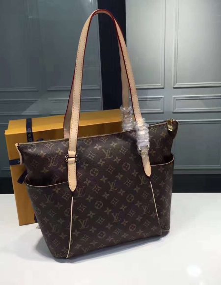 Louis Vuitton Totally MM