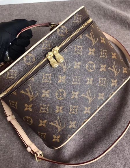 Louis Vuitton Nice BB
