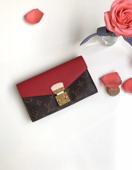 Louis Vuitton Vunes wallet