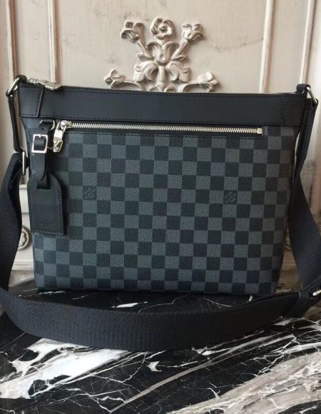 Louis Vuitton Mick