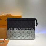 Louis Vuitton Pochette Voyage Clutch