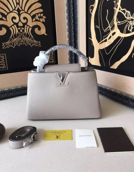 LOUIS VUITTON CAPUCINES BB