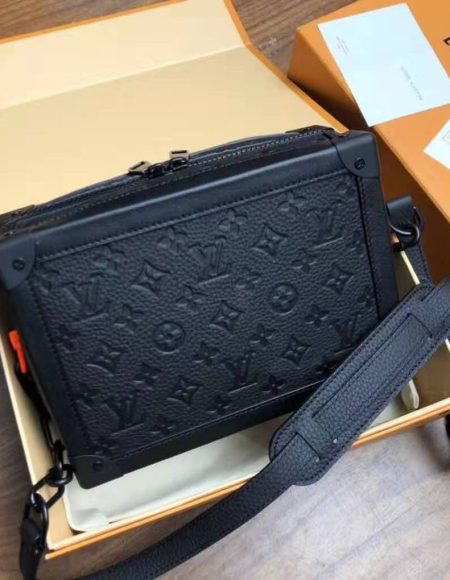LOUIS VUITTON Virgil