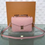 Louis Vuitton Pochette Metis