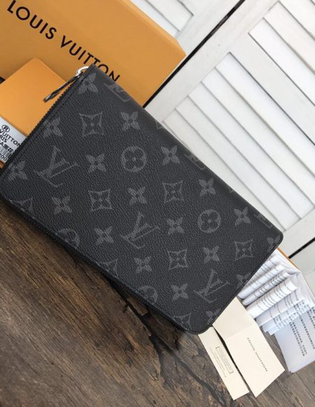 LOUIS VUITTON ZIPPY WALLET