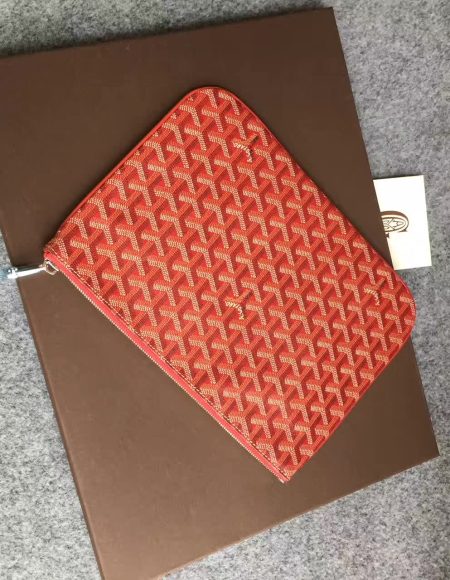 Goyard Clutch