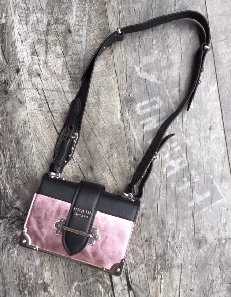 Prada Cahier