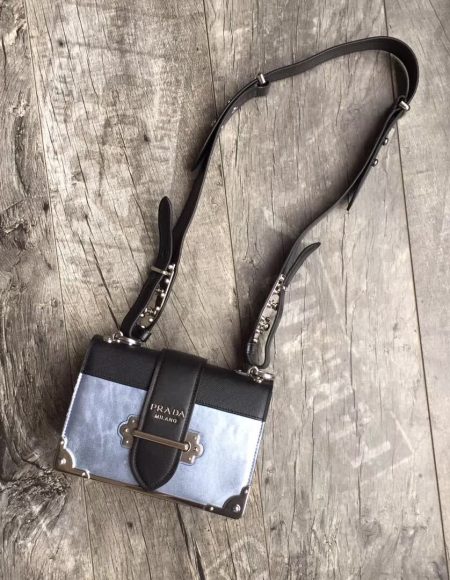 Prada Cahier