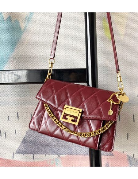 Givenchy GV3