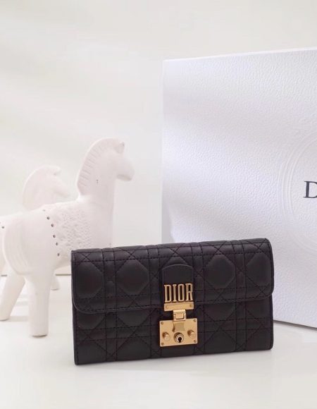 Dioraddict Wallet