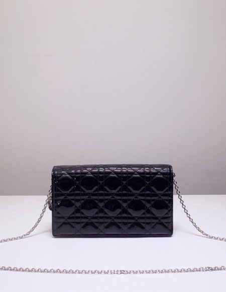 Dior WOC