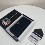 PRADA wallet