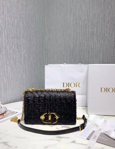 Dior Montaigne