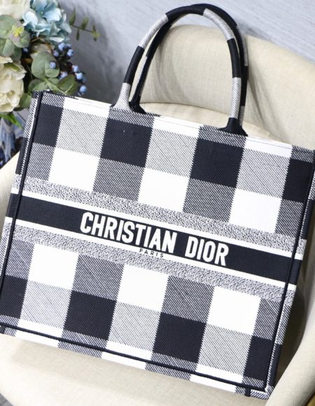 Dior book tote