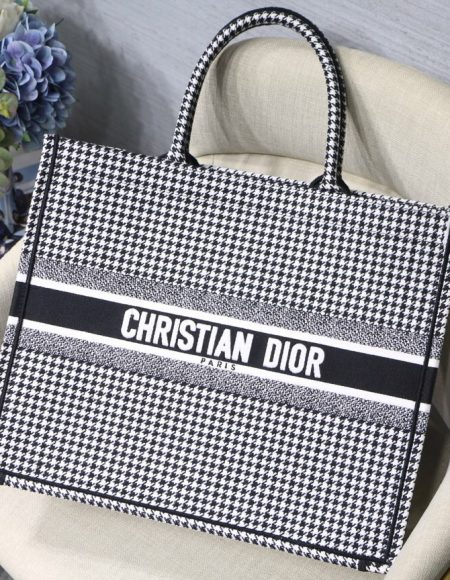 Dior book tote