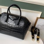 Givenchy Antigona Bag Medium