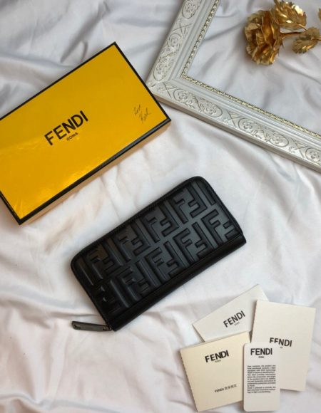 Fendi Wallet
