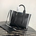 Prada Ouverture