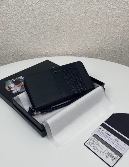 PRADA Wallet