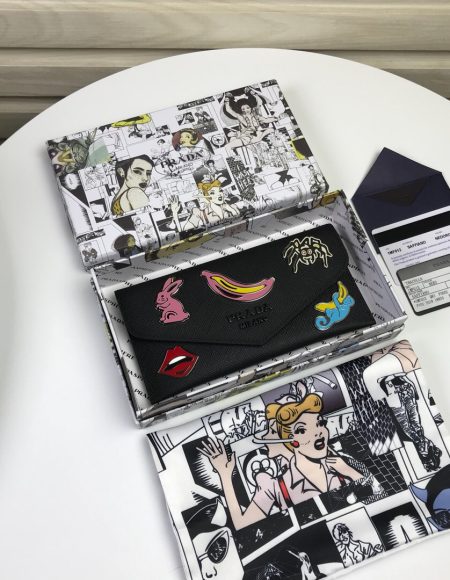 PRADA Wallet