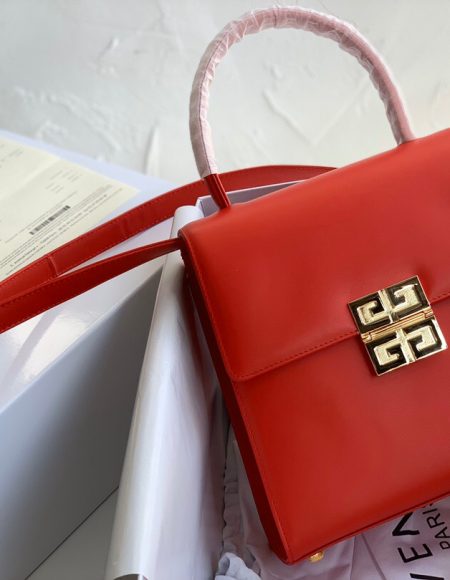Givenchy Kelly