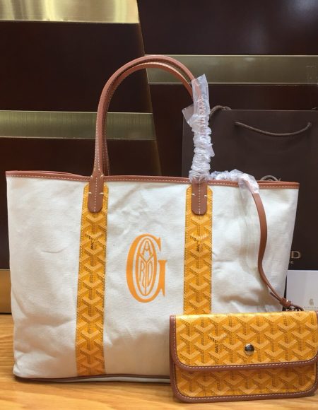 Goyard Tote