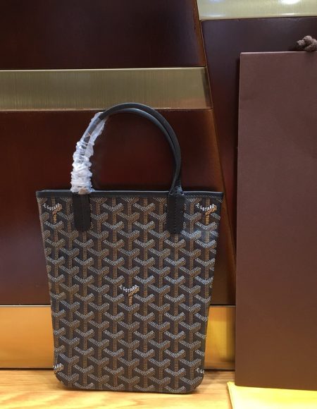 Goyard Tote