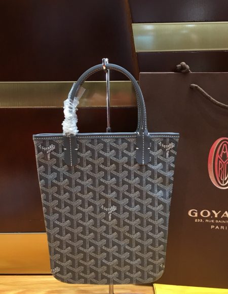 Goyard Tote