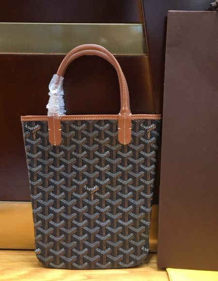 Goyard Tote