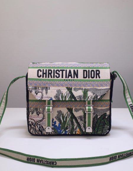 Dior Camp