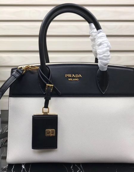 PRADA SAFFIANO