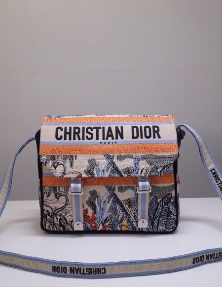 Dior Camp