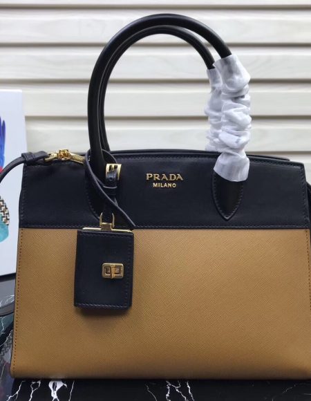PRADA SAFFIANO