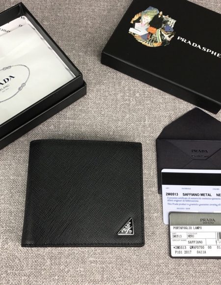 PRADA wallet