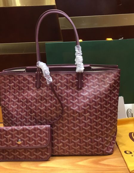 Goyard Isabelle