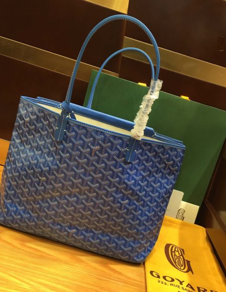 Goyard Isabelle