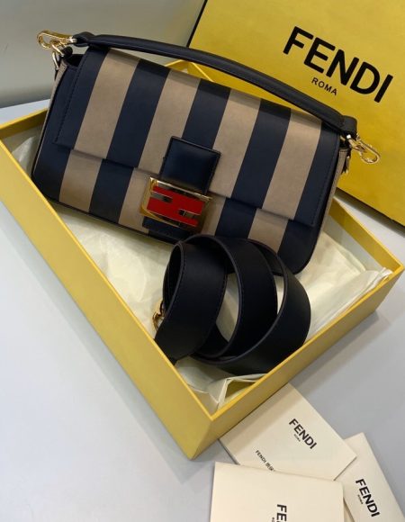 Fendi Baguette