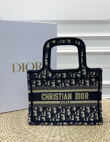 DIOR Clutch Bags