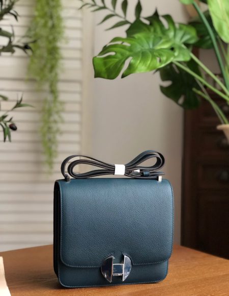Hermes constance
