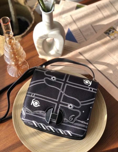 Hermes constance
