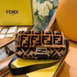 FENDI Baguette